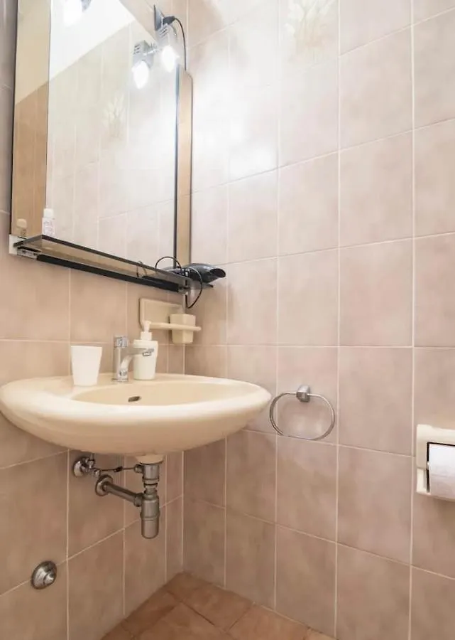 B&B La Dolce Casa Lago Di Como Cremia 0*,